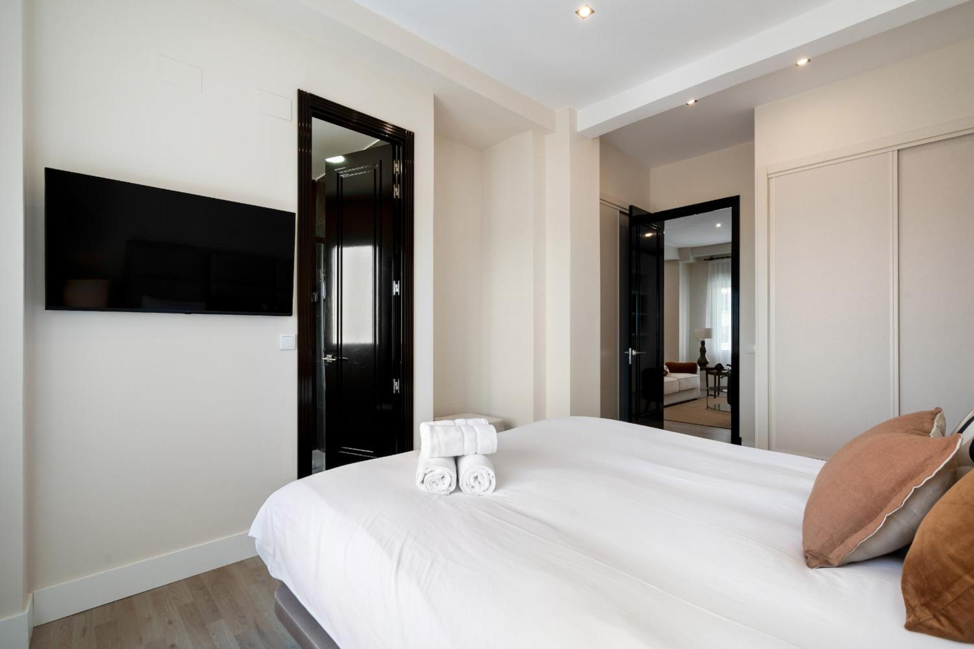 Appartamento Gran Via Panorama Syline 6pax Alquiler Temporal Madrid